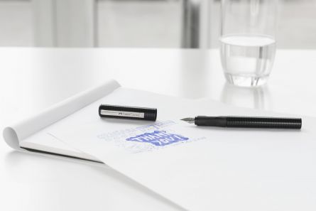 Blister Stilou Scolar Negru + 6 Cartuse Faber-Castell