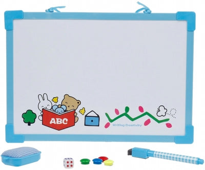 Tabla Alba Pentru Copii, 200 Mm X 290 Mm Diverse Culori, Cu Burete De Sters, Marker, 4 Magneti Si Un Zar Pentru Jocul Flight Chess, M&G
