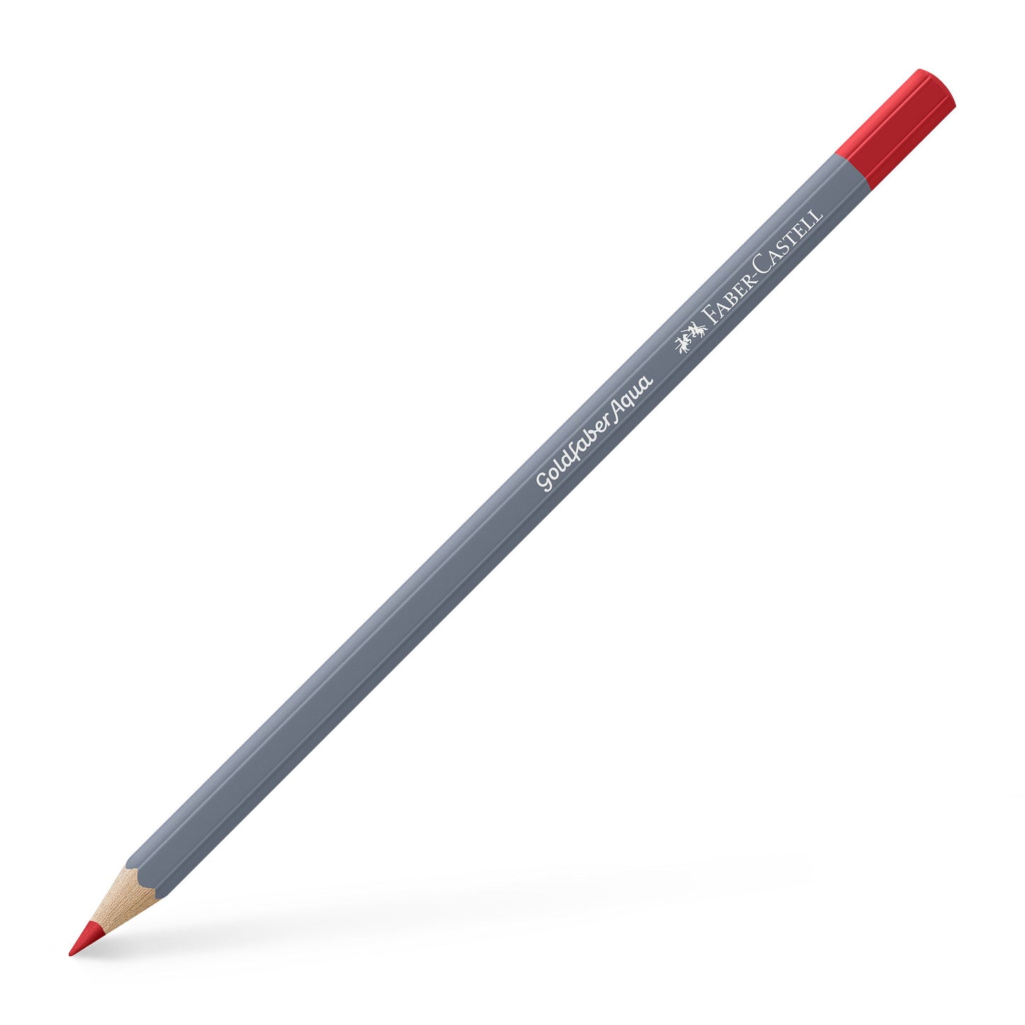 Creion colorat acuarelabil Goldfaber Faber-Castell în nuanța delicată Roșu Pal 121, cu mină de 3.3 mm, perfect pentru accente pastelate și tehnici de acuarelă