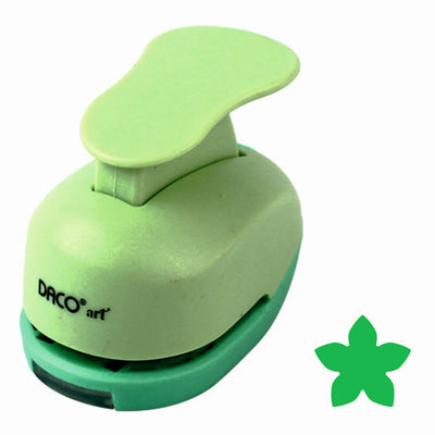 Perforator hobby verde cu model floare de 1.6 cm utilizat în proiecte creative și scrapbooking.