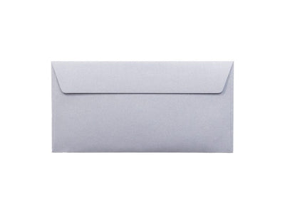 Plic DL, fara fereastra, siliconic. 120 g/mp, 25 bucati/ set.
Dimensiuni: 110 x 220 mm