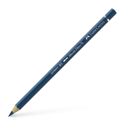 Creion colorat acuarelabil profesional Albrecht Dürer Faber-Castell în nuanța Albastru Prussia 246, cu mină groasă de 3.8 mm și pigmenți superiori perfect solubili în apă