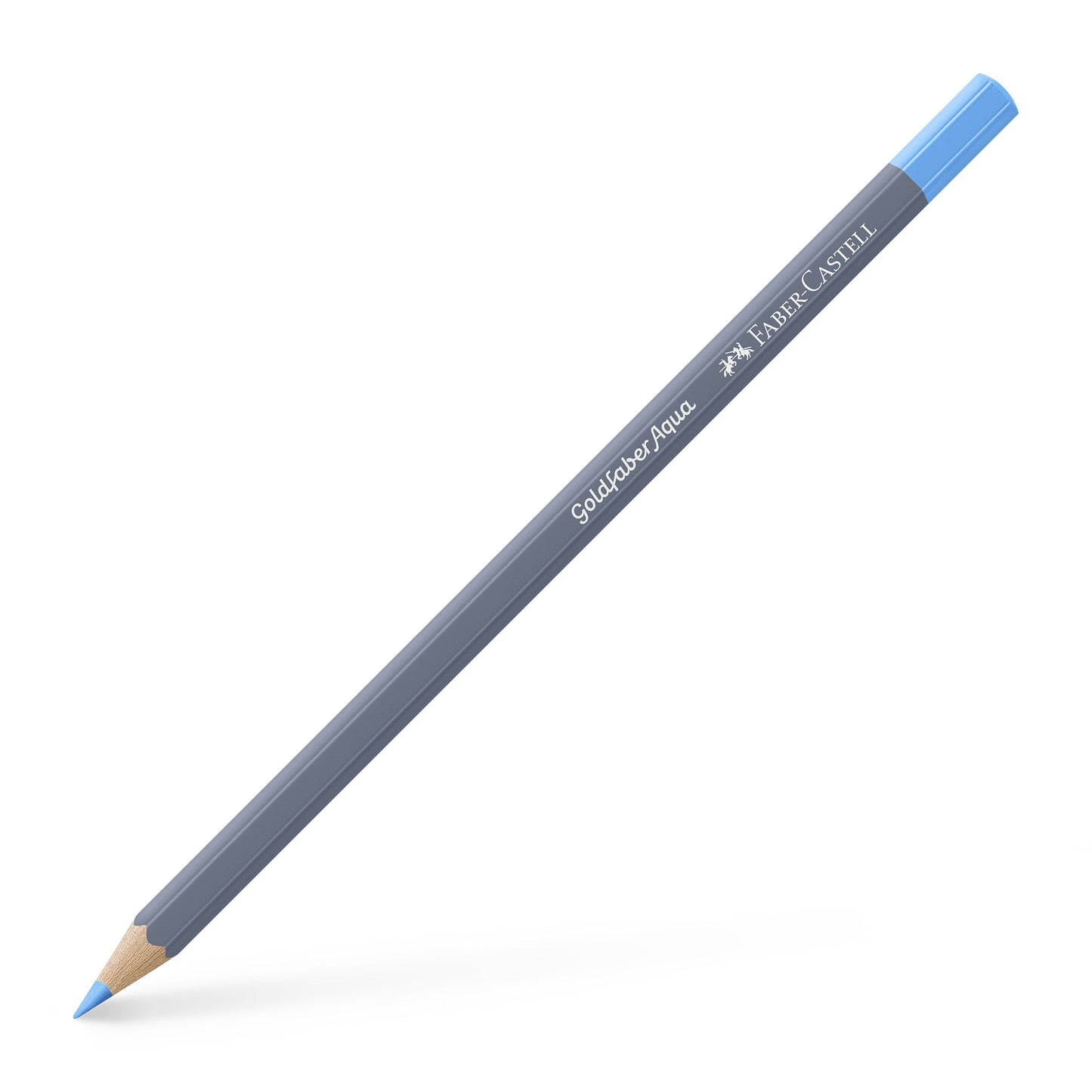 Creion colorat acuarelabil Goldfaber Faber-Castell în nuanța luminoasă Bleu Deschis 147, cu mină de 3.3 mm, perfect pentru tehnici mixte de desen și acuarelă
