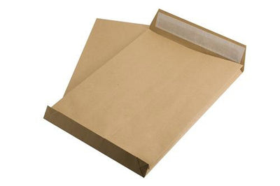 Plic Kraft format B4 cu burduf de 30 mm, deschidere tip T, gramaj 120 g/mp, ideal pentru documente și cataloage voluminoase.