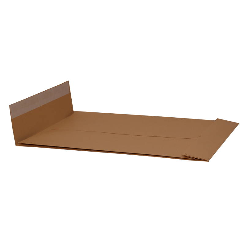 Plic Kraft format C4 cu burduf de 4 cm, dimensiune 229x324 mm, gramaj 120 g/mp, ideal pentru documente voluminoase și dosare.