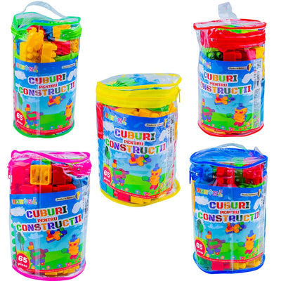 Set cuburi de construcție 65 piese Robentoys în săculeț cilindric cu dimensiunea piesei de 3 cm pentru copii.