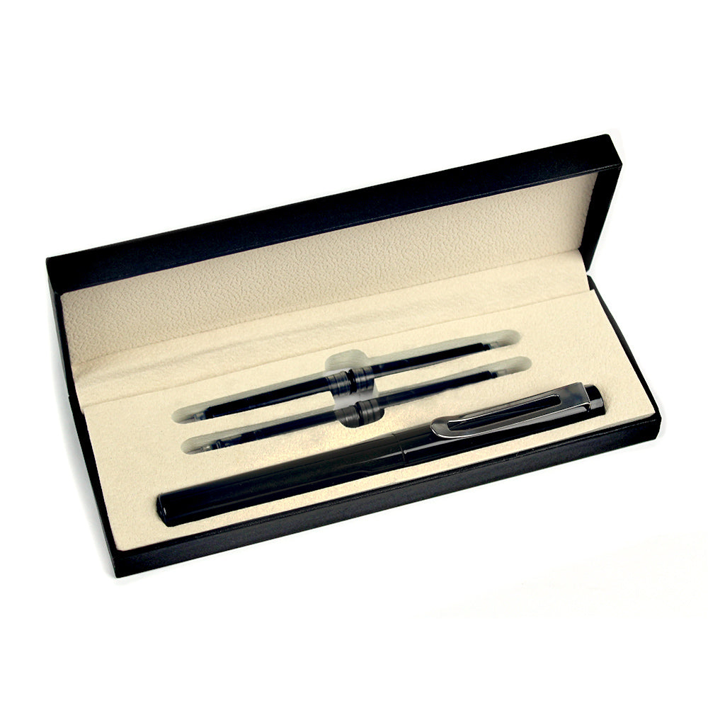 Set stilou metalic cu mecanism si 4 *patron cerneala, negru, accesorii cromate, in cutie imitatie piele EVOffice